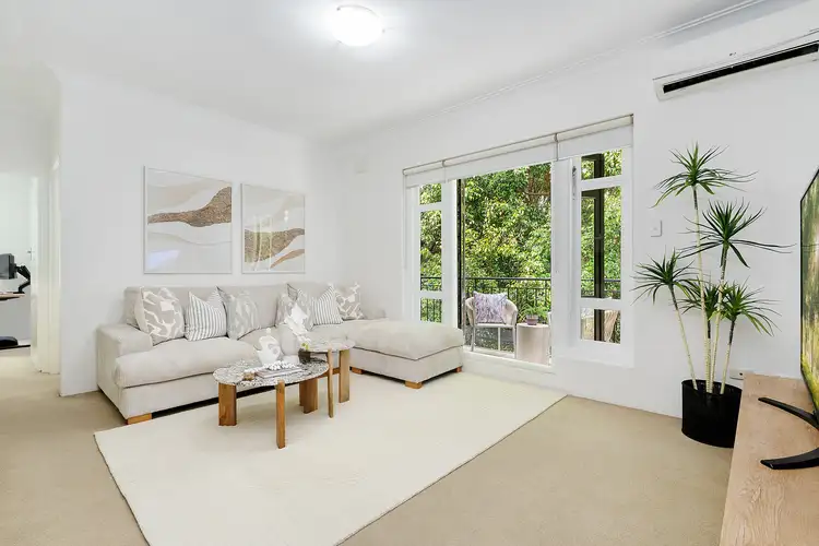 6/1B Armstrong Street