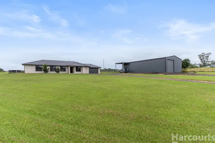 12 Thora Close