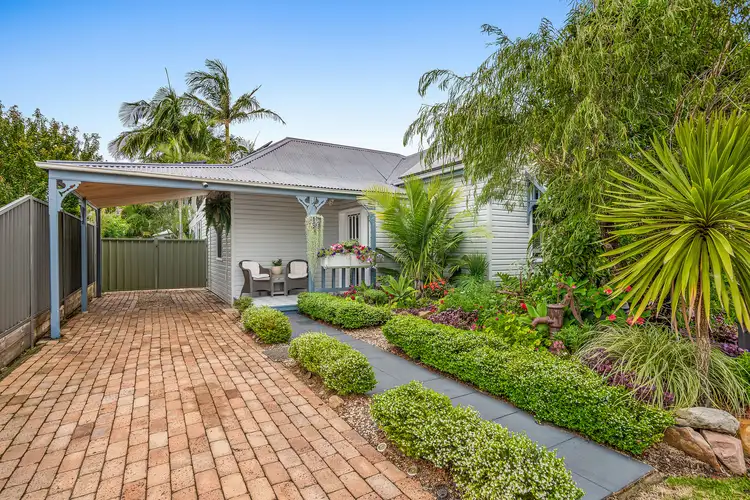 19 Davistown Road