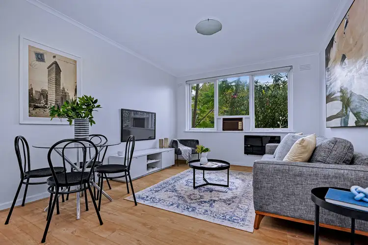 5/67A Barkly Street