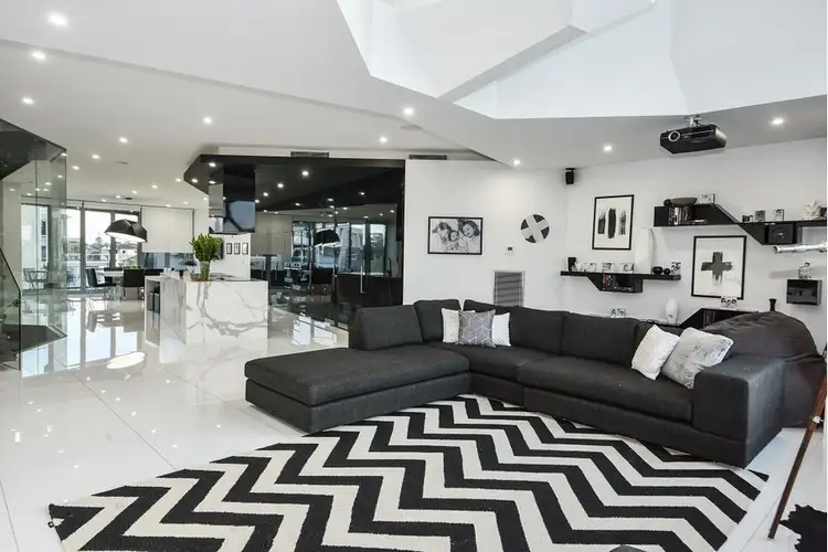 34 Pier One Drive, Patterson Lakes VIC 3197