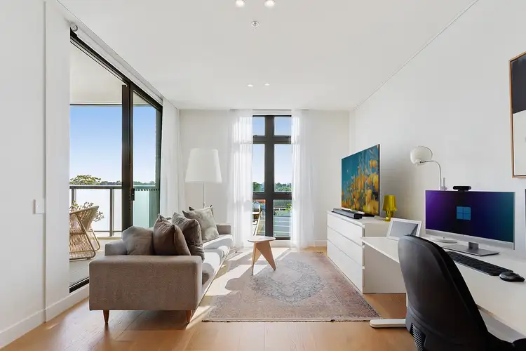 417/186C Victoria Road