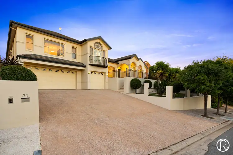 24 Lipson Reach Road