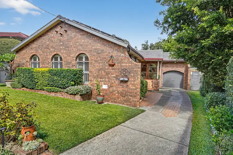 39 Jason Place