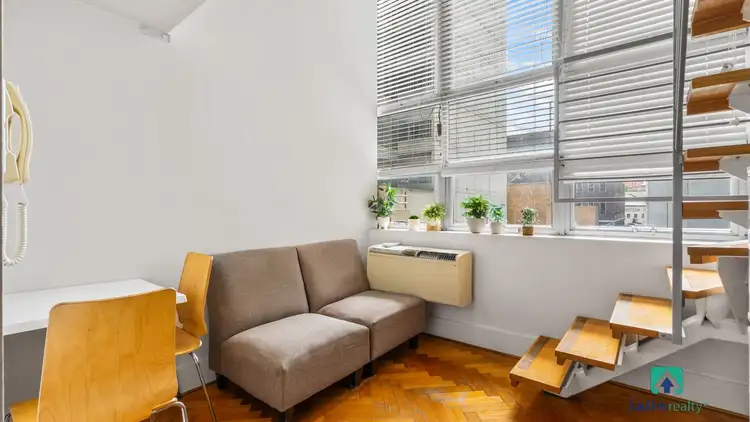 311/58-66 La Trobe Street