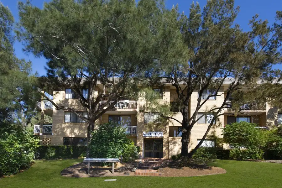 Main view of Homely unit listing, 2/31 Kent Street, Coorparoo QLD 4151
