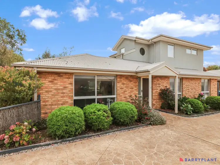 1/11 Fowler Grove