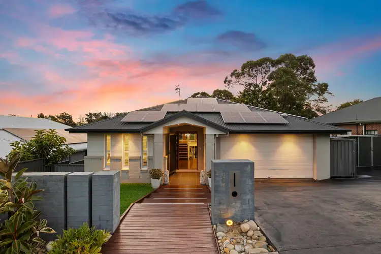 6 Oscar Drive