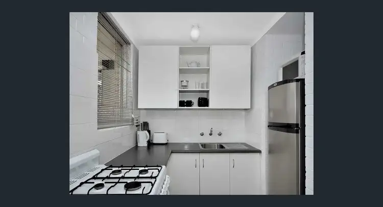 27/12 Wright Street