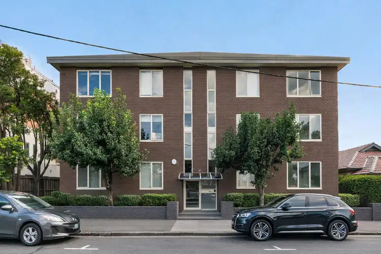 2/33 Goodwood Street