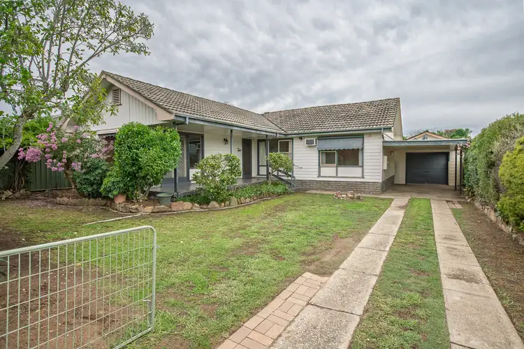 448 Ainslie Avenue