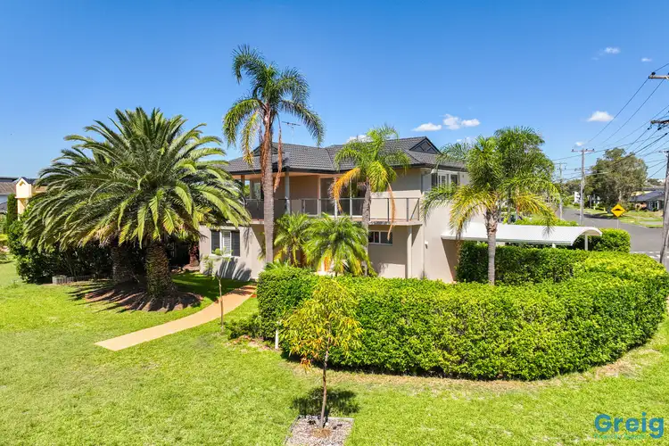 1 MacIntyre Crescent