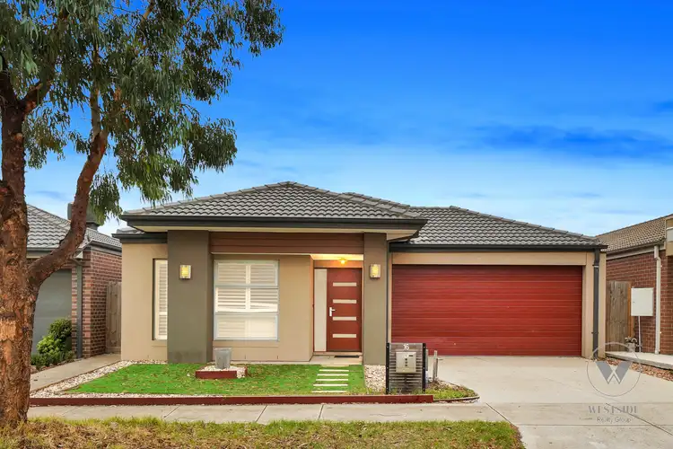 16 Barlow Circuit