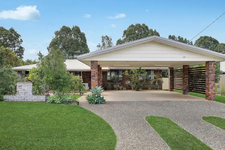 111 Donovan Crescent