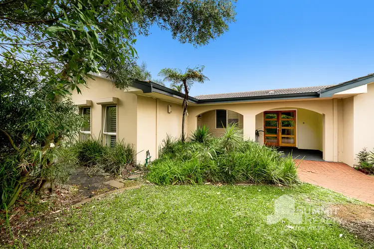 22 Houston Crescent