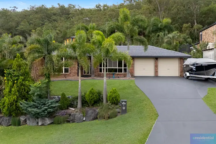 4 Raymond Court