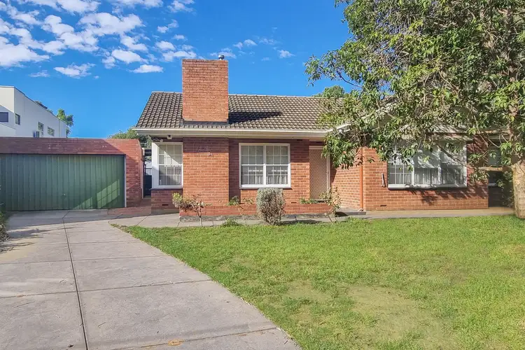 46 Greenglade Drive