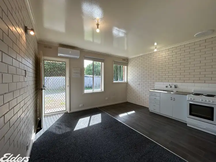 3/131 Commercial Road