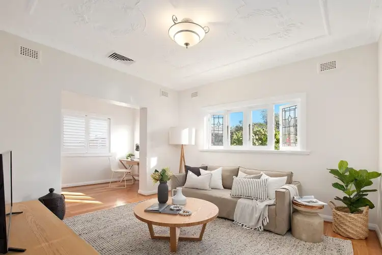 3/5A Denham Street