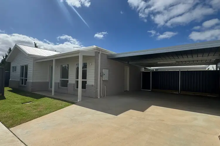 3/596 Riverside Avenue