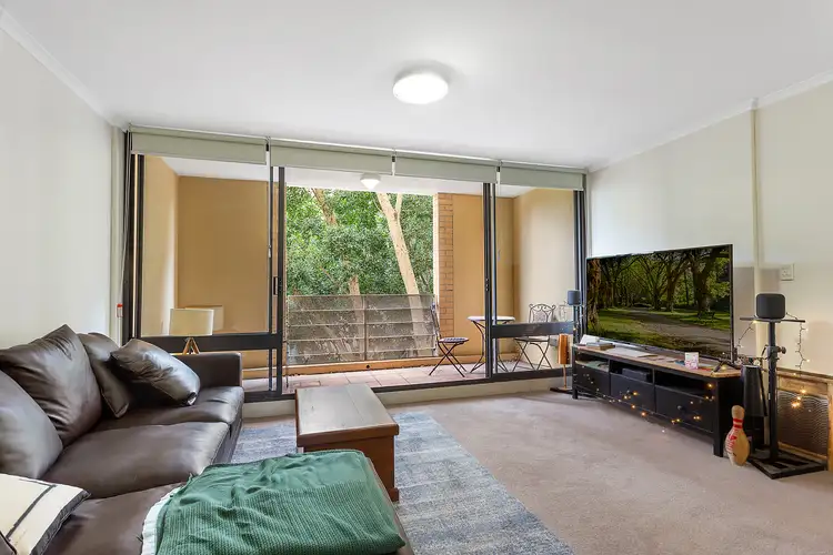H213/780 Bourke Street