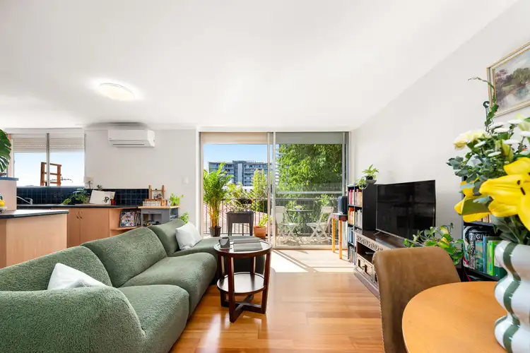 5/16 Amelia Street
