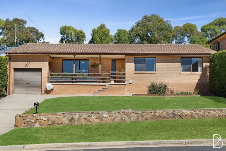 54 Sassafras Crescent