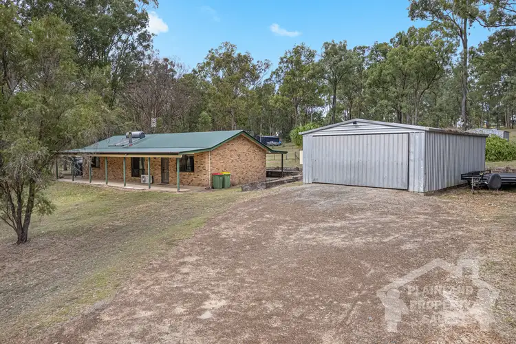 12 Firetail Avenue