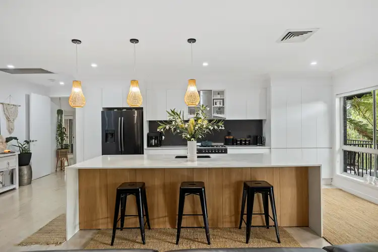 2 Wattlevale Place