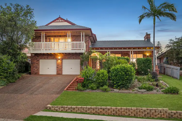 10 Palmview Place