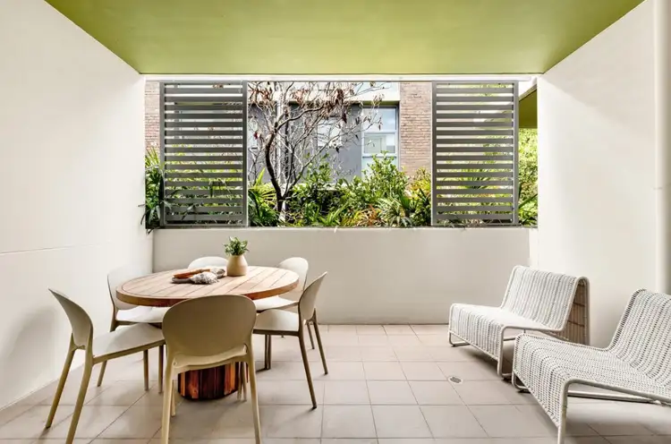 22/29 Cowper Street