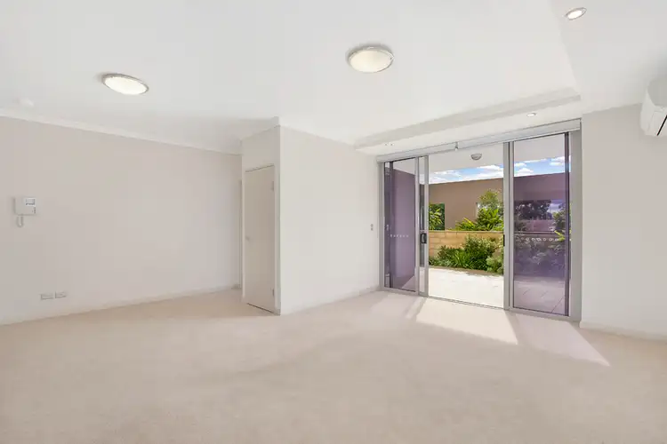 Main view of Homely unit listing, 4/720 Old Princes Highway, Sutherland NSW 2232