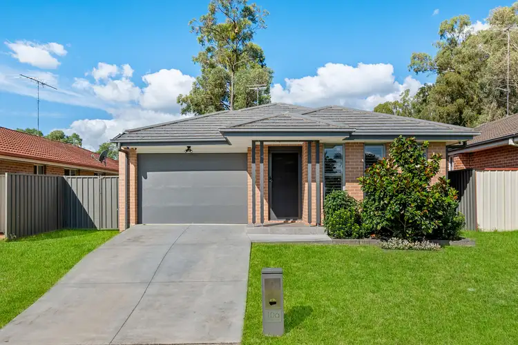 10a Cassar Crescent