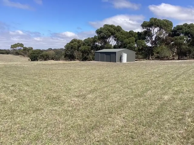 98 Playford Highway