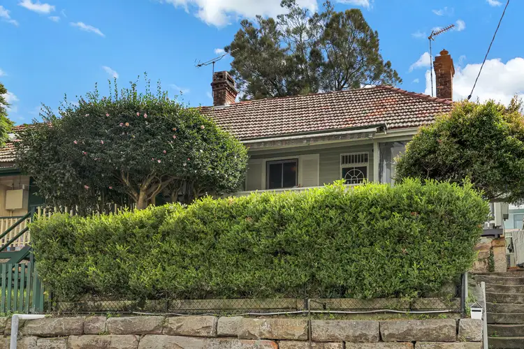 15 Bradford Street