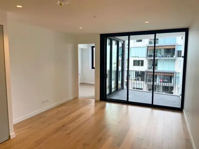 805/87 Oxford Street