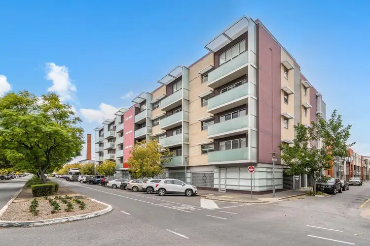 38/31 Halifax Street