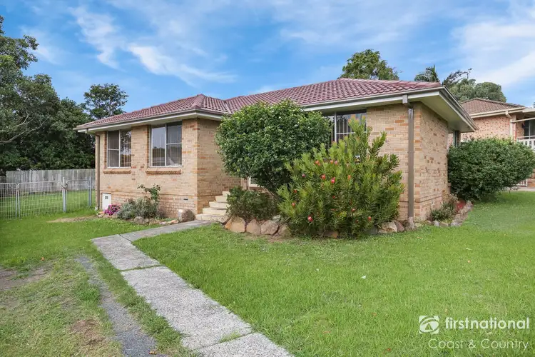 35 Hoskings Crescent