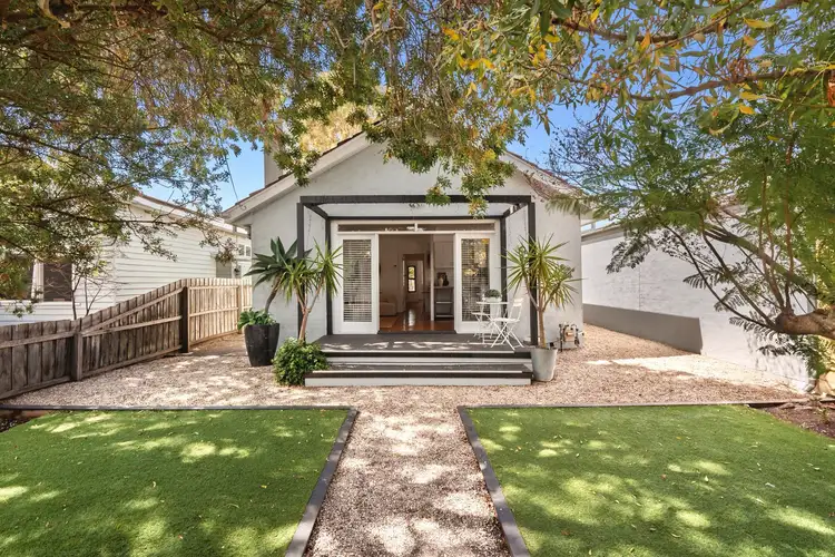 19 McDonald Street