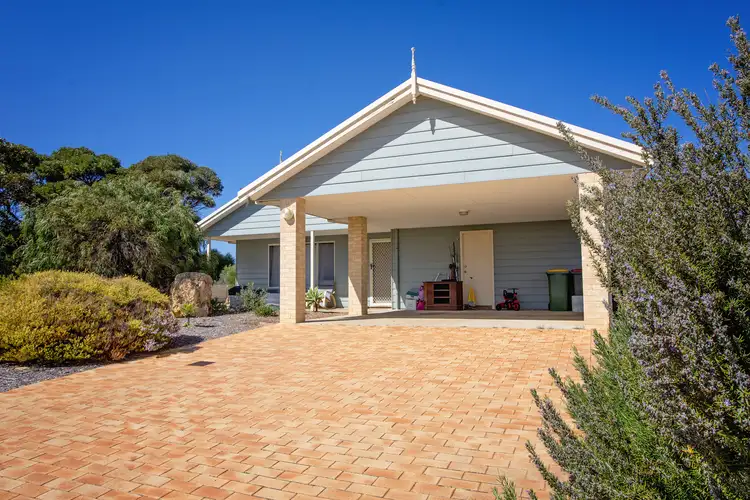 39 Maitland Street