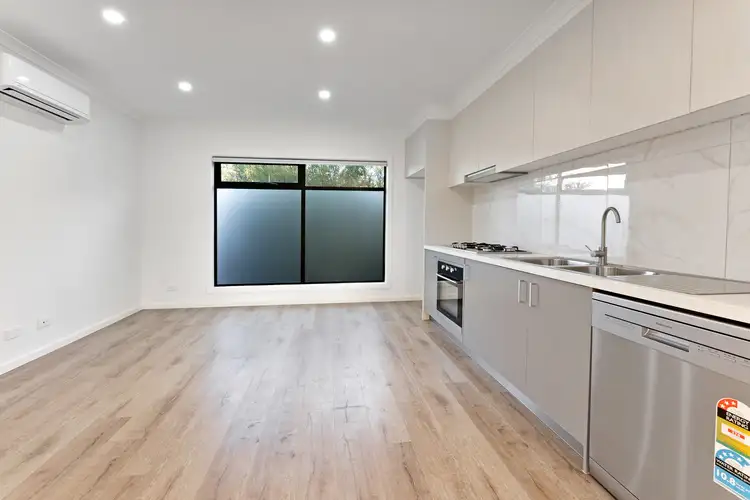 5/50A Wanda Street