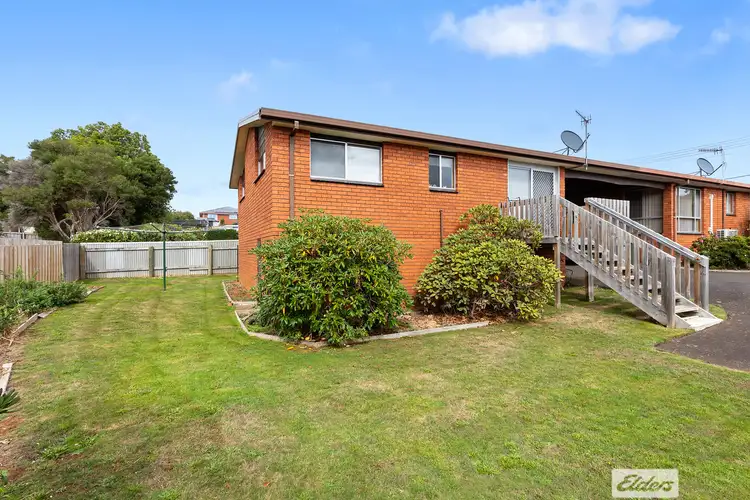 2/11 Turnbull Avenue