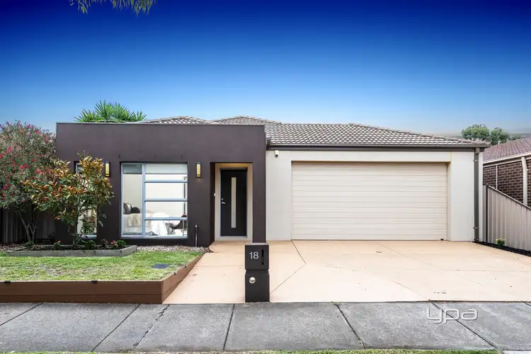 18 Burke Road