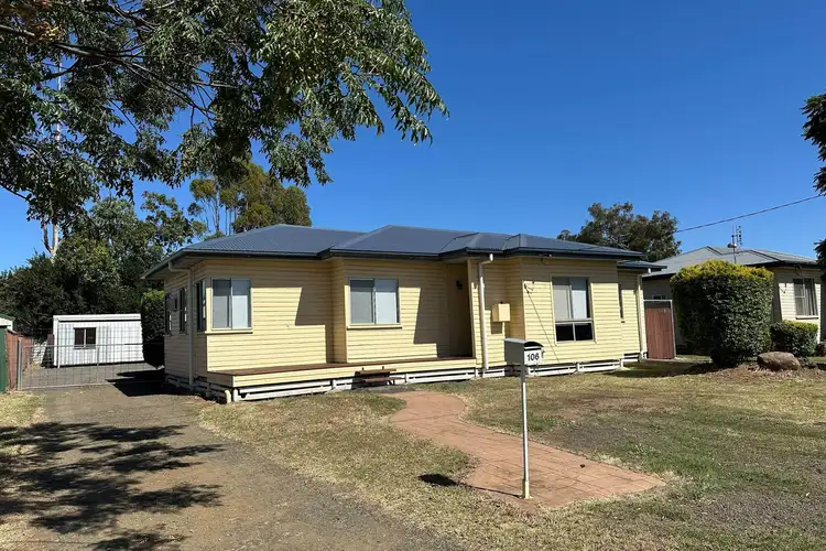 106 Bunya Street, Dalby QLD 4405