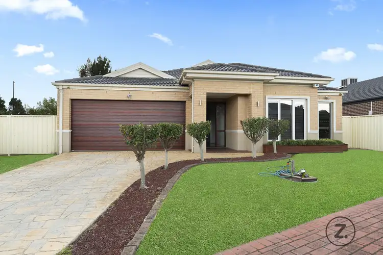 5 Alkoomi Court