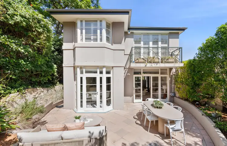 7A Penshurst Avenue