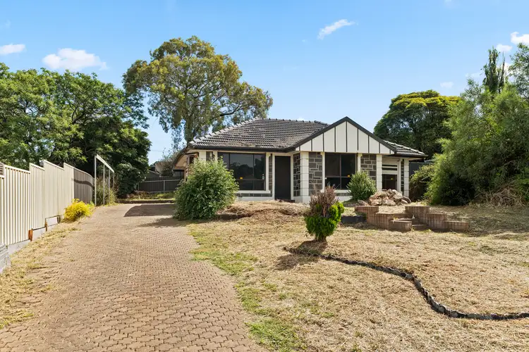 7 Tanya Street