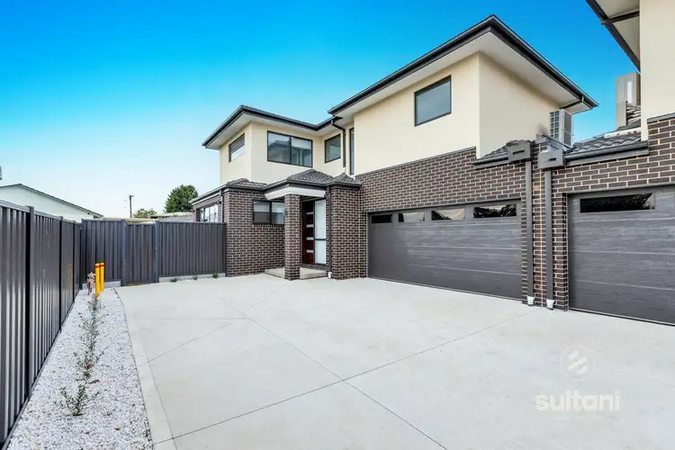 2/6 Pittosporum Grove