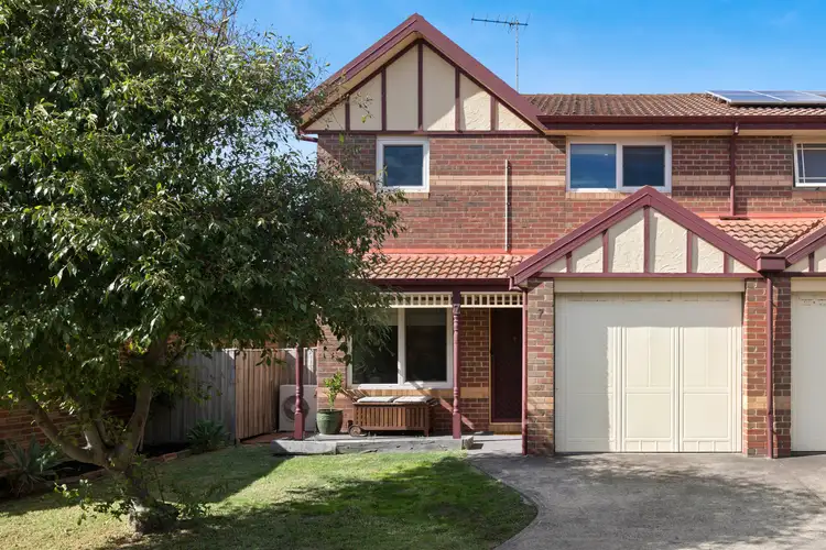 7/7 Parkview Drive