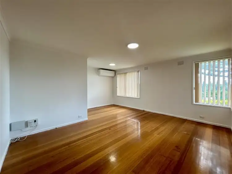4 Ringwood Court